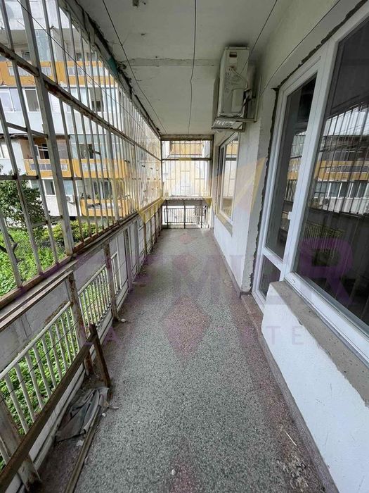 Продава се Четиристаен апартамент в Варна, Левски - 96 кв.м за 1458 €/кв.м - Снимка #9