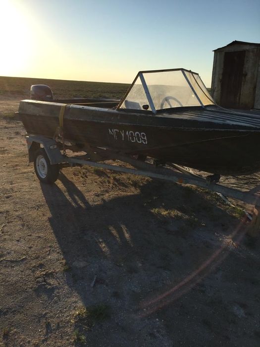 Лодка и катамараны