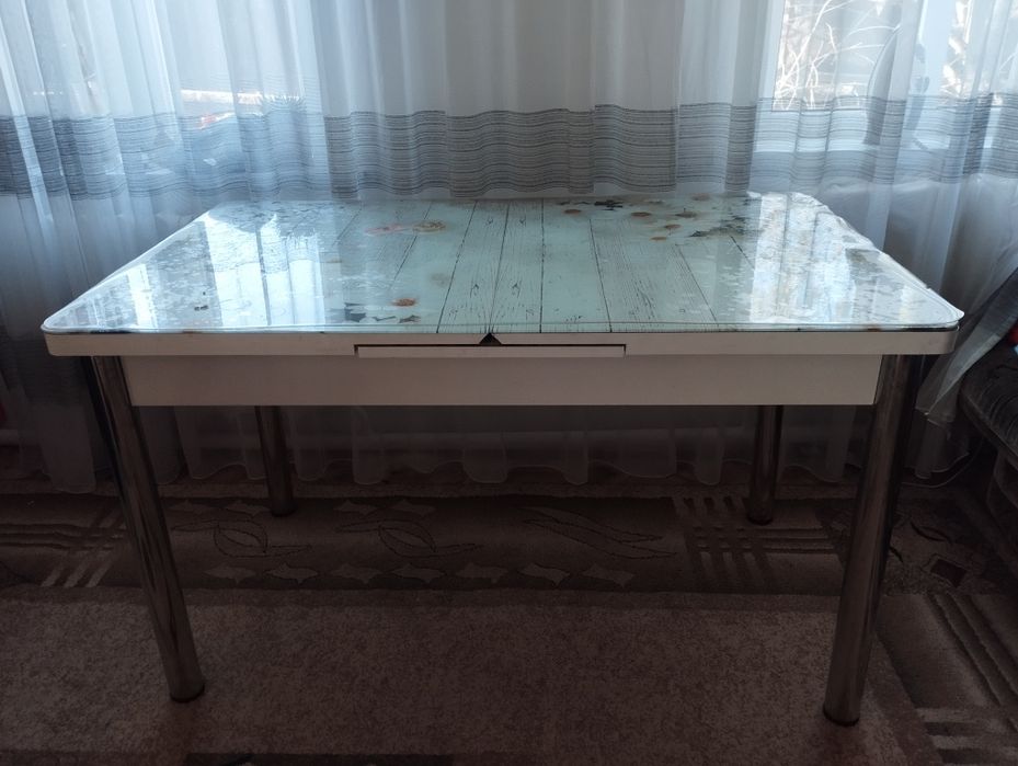 Обеденый стол трансформер