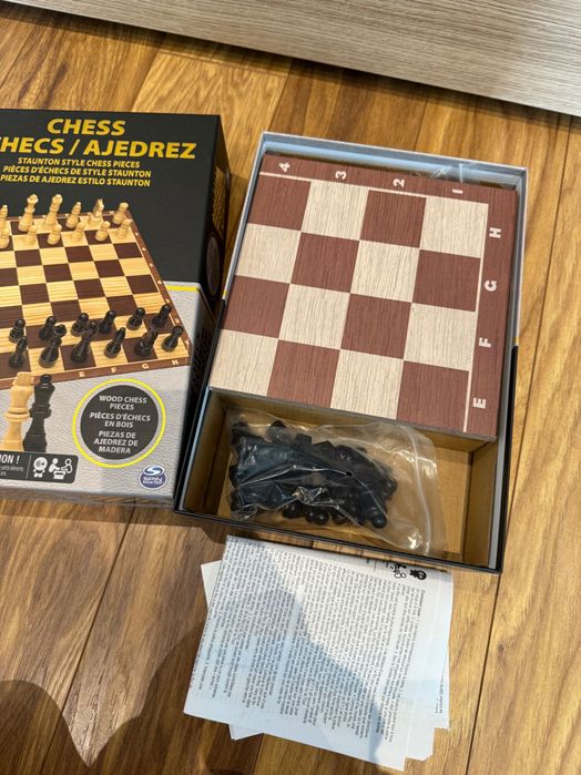 Настолна игра Шах (дървени фигурки)