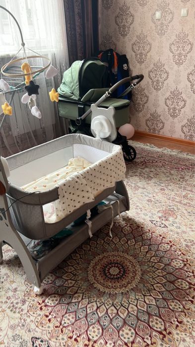 Продается коляска, шезлонг, манеж