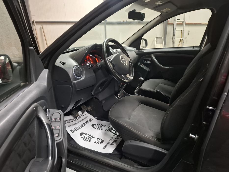 Dacia Duster 2015 •4x4 Decuplabil• GARANTIE “Posibilitate Rate Fixe”