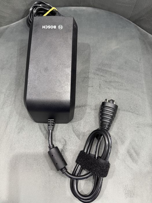 Incarcator bicicleta electrica Bosch 36V 4A BCS220