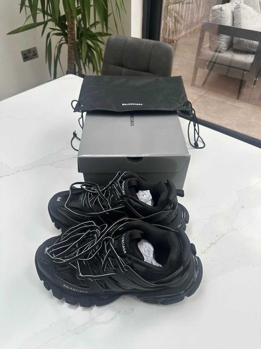 #EDITIE LIMITATĂ# Balenciaga Track Triple Black - Verificare Colet