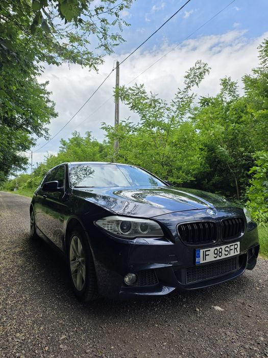 BMW Seria 5 F11 520d
