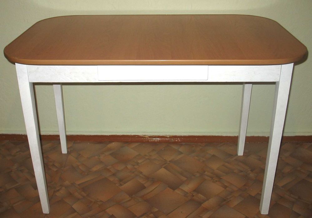 Стол  кухонный 115х71см.