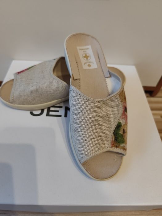 Стилни и удобни пантофи