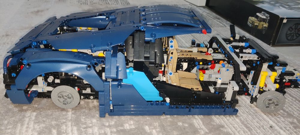 Lego Bugatti Chiron оригинал