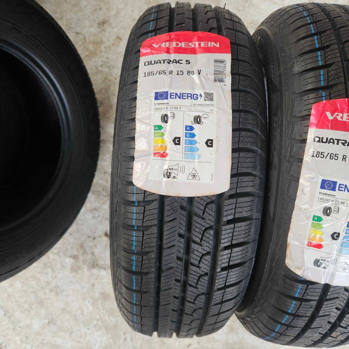 2 Нови всесезонни гуми 185/65R15 Vredestein Quatrac 5 88V M+S 3PMFS