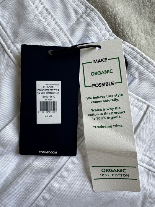 Tommy Jeans 3/4 - бели дънки