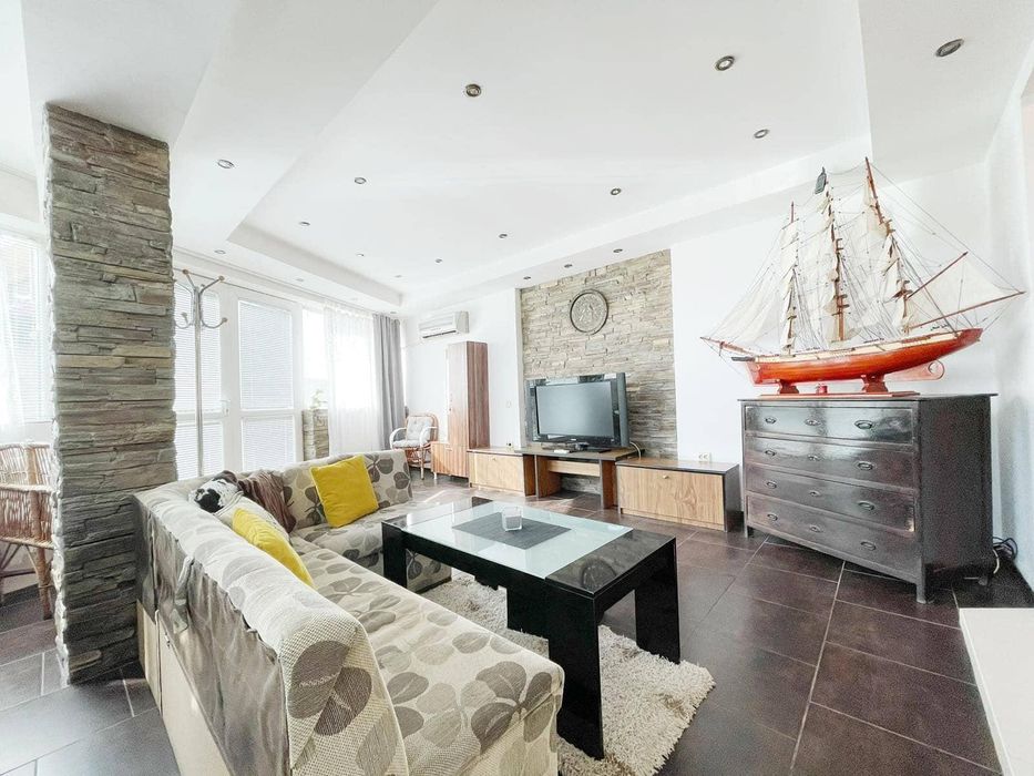 Дава се под наем Двустаен апартамент в Варна, Бриз - 60 кв.м за 550 € - Снимка #3