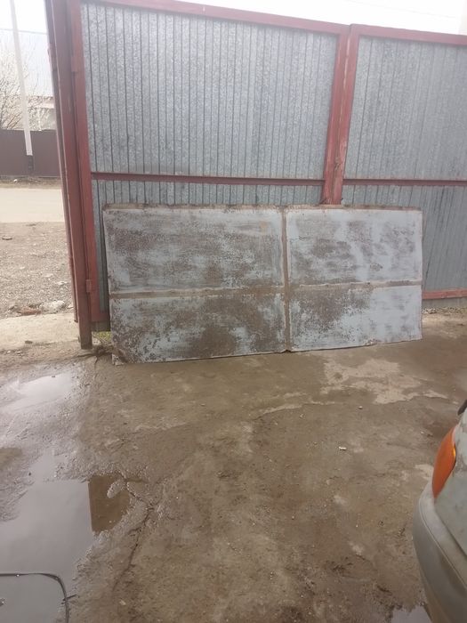 Продам жесть три листа
