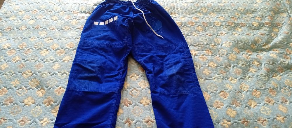 продаю кимоно для борьбы