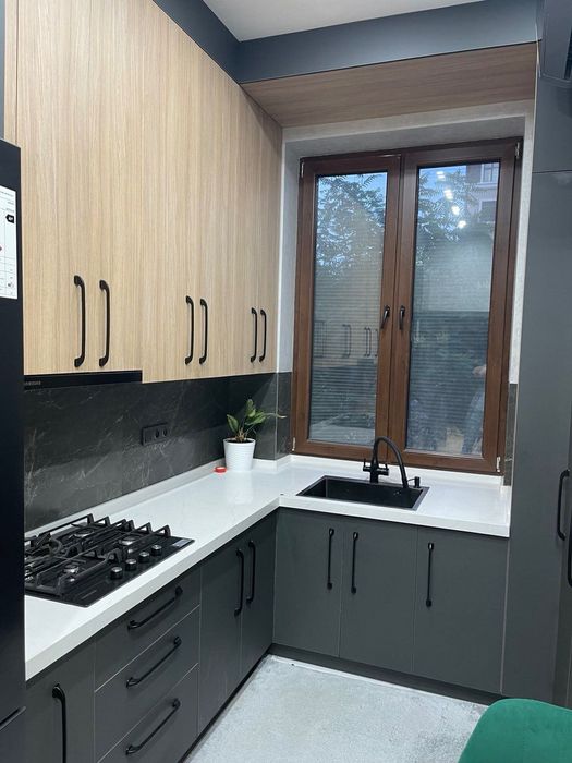 Arenda -Navastroyka 3 xona, Aloy bozori yonida