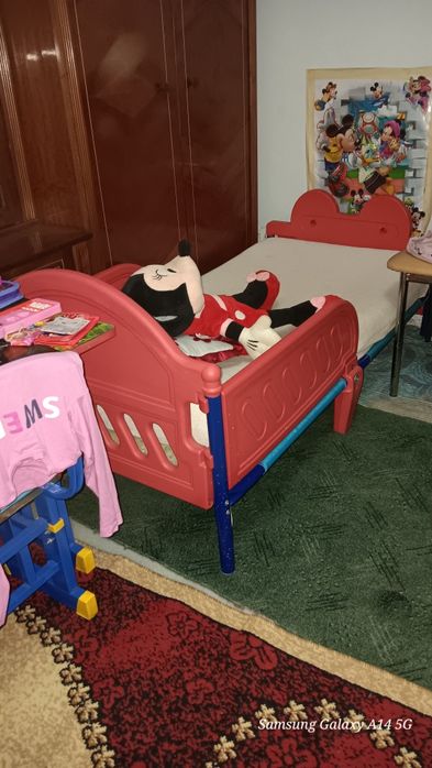 Vand patut de copii cu saltea