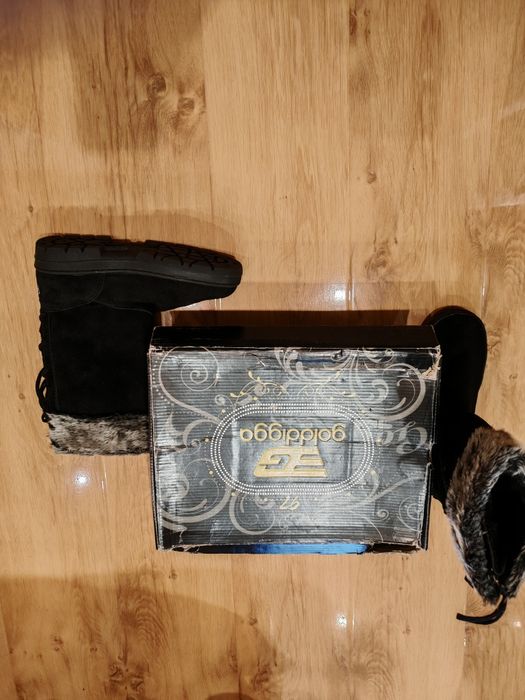 Дамски обувки нови 39 номер!