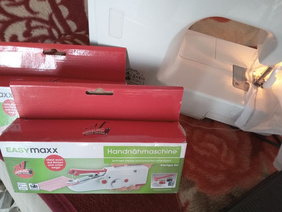 Masina de cusut Singer