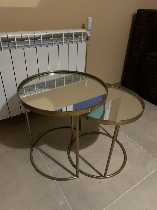 Маса- стъклена нова 2бр.