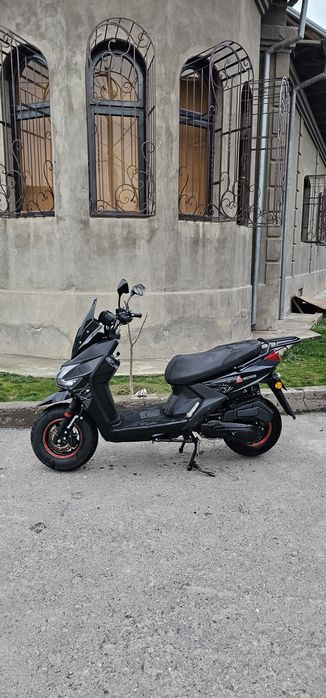 Skuter samuray sotiladi xolati ideal