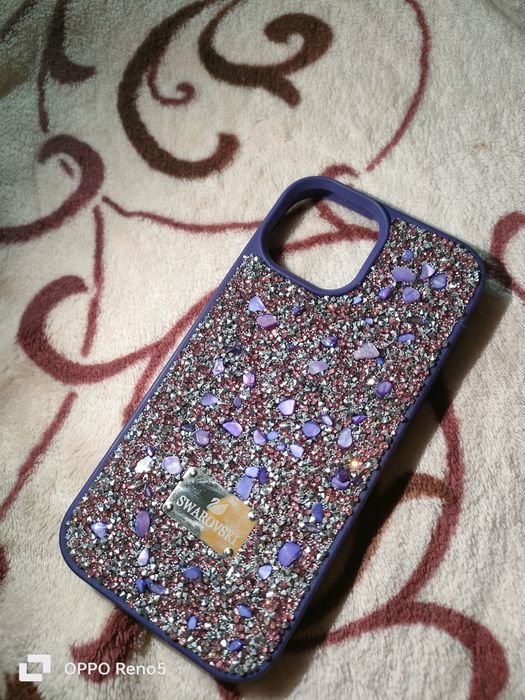 2 чехла на iPhone 15