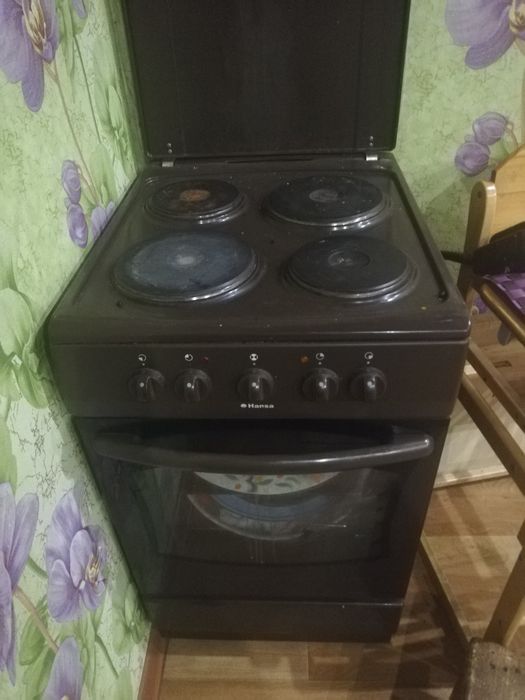 Продам электроплиту