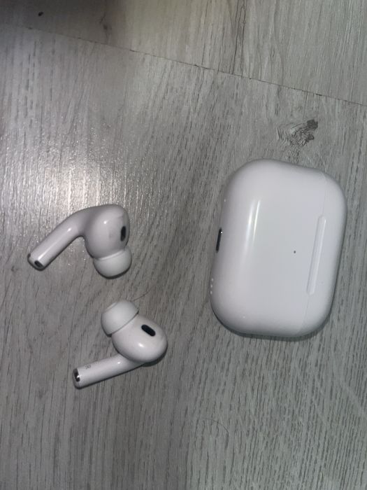 Vand URGENT ‼️AirPods Pro 2 ‼️