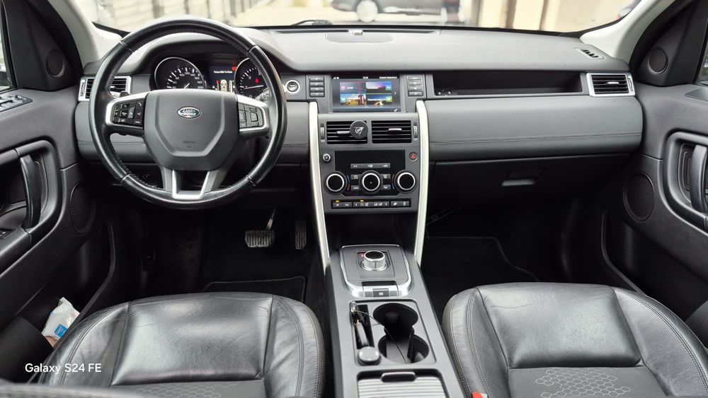 Land Rover Discovery Sport  2.0 TD, Automata  acoperis panoramic