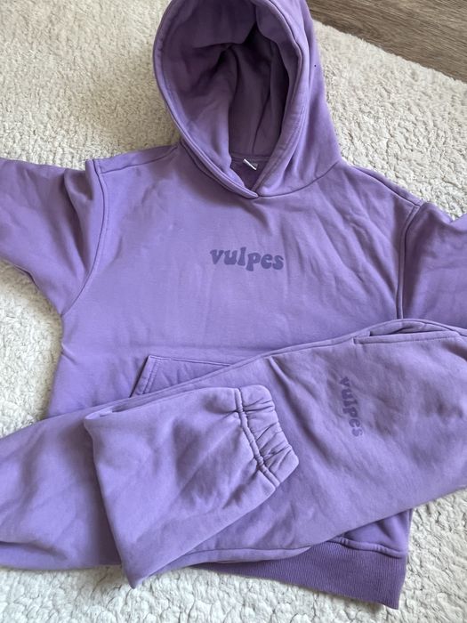 Продам вещи на девочку  6-7 лет