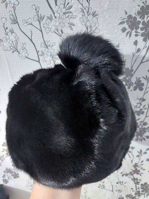 Норковая шапка и берет