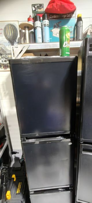 Minifrigider de 27L și 37L