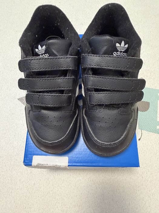 Adidas детски мсратонки и боти