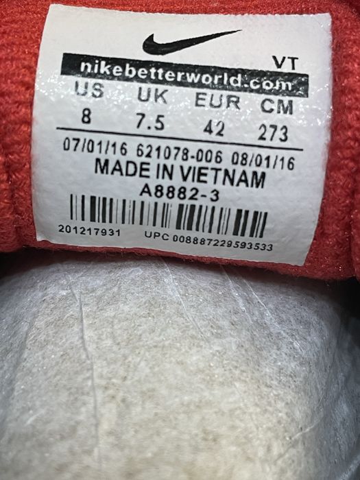 Продам кроссовки Nike Tn
