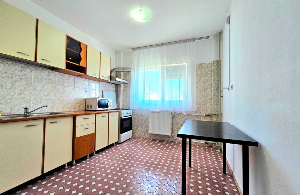 Apartament 3 camere de inchiriat Parcul Tineretului