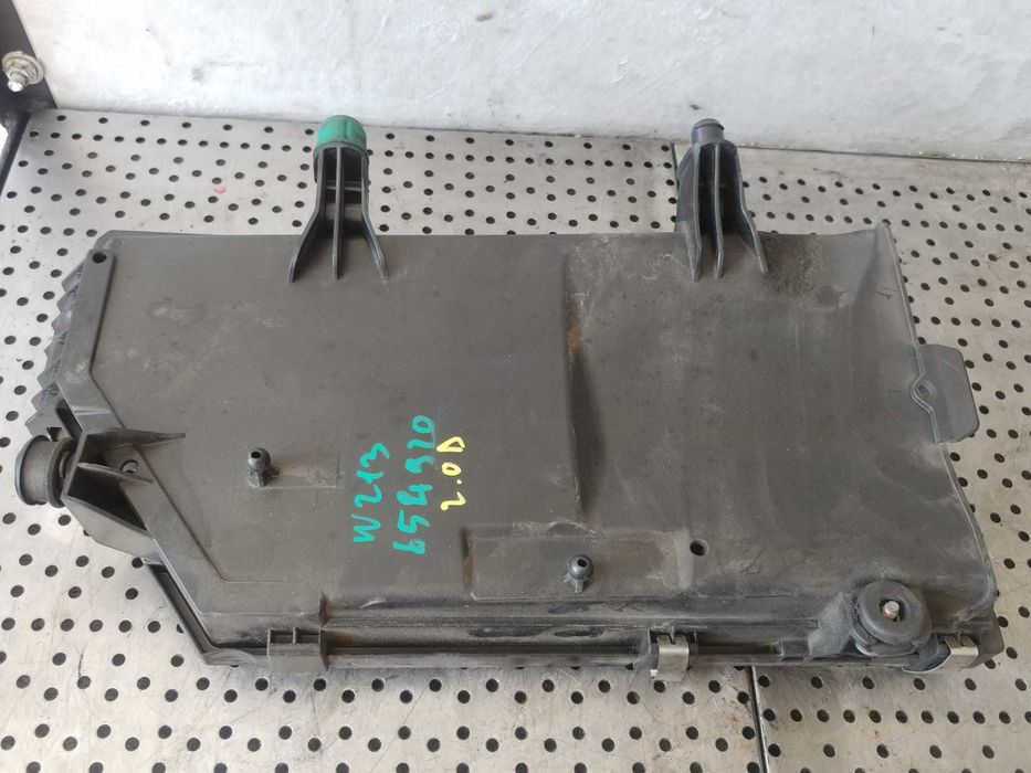 capac filtru aer 2.0 cdi 654920  mercedes e-class w213