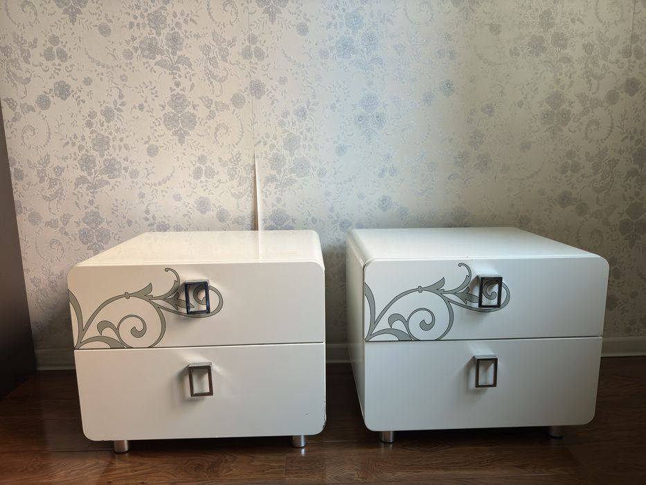 Продам спальный гарнитур