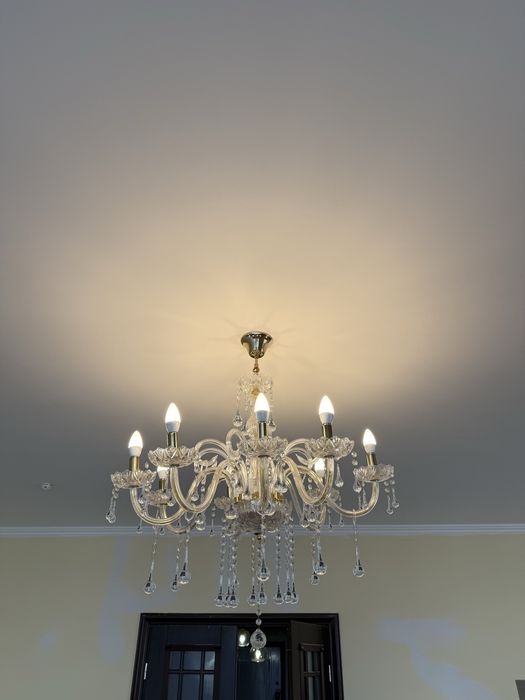 Люстра 8-рожковая