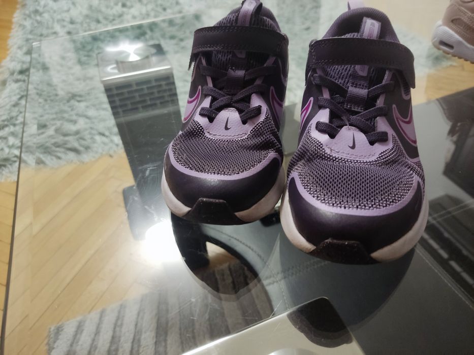 Децки маратонки и сандали