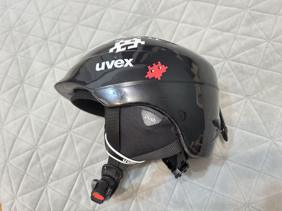 Ски каска UVEX/ ski helmet Uvex