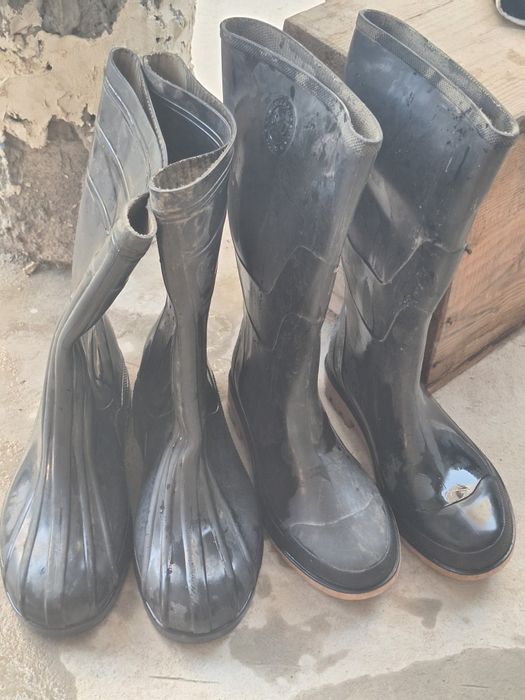 Продам охотничьи сапоги.