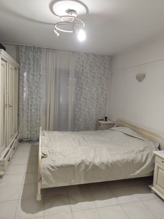 Apartament centru  cu 2 camere