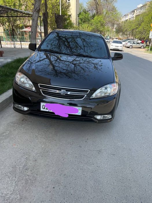 Продаётся джентра чёрного цвета 2022