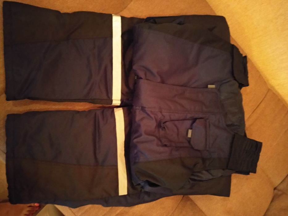 Продам костюм Полярник