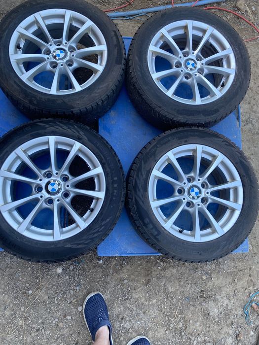 Roti de iarna originale Bmw 205/55/16 Nokian Hakkapeliitta R3
