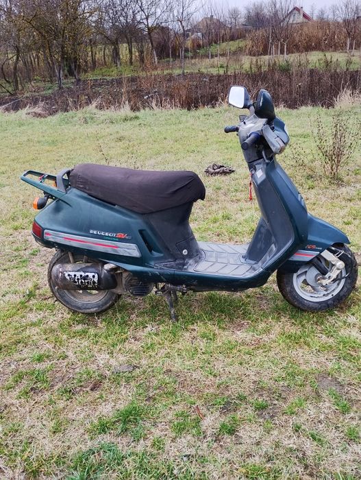Scuter Peugeot SV 125