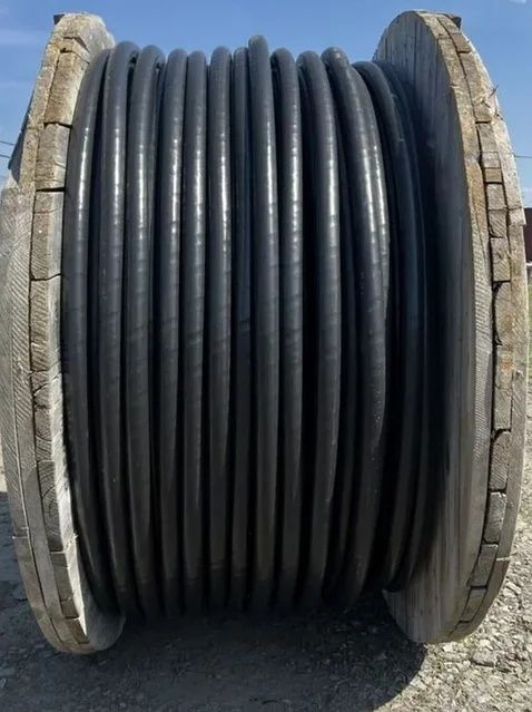 Принимаю кабель.