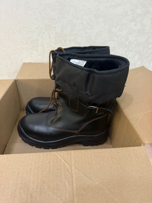 Обувь сапоги зимние