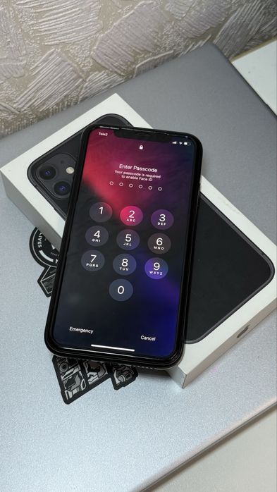 Iphone 11 64 в отличном состоянии