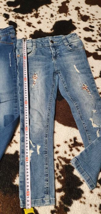 Дънки HM р-р 5-6г