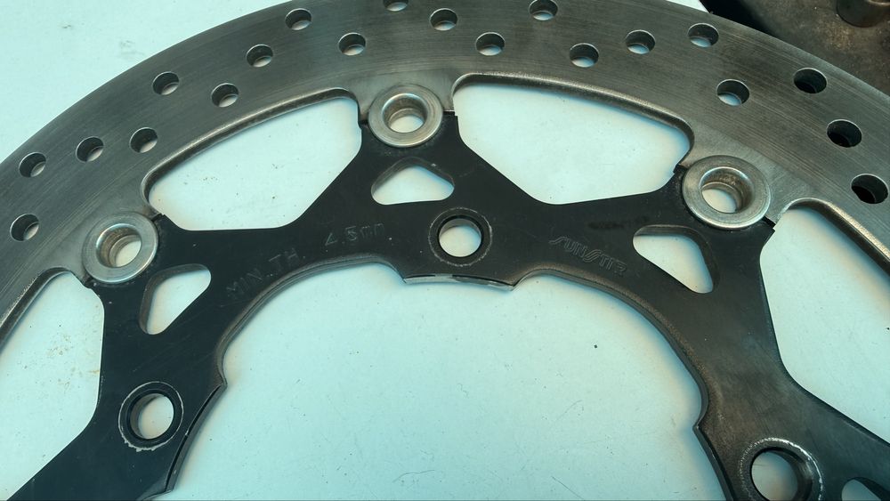 Discuri frana suzuki gsr dl gsx gsf vezi descrierea