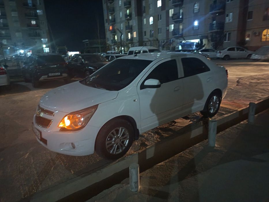 Кобальт 2020 бензин